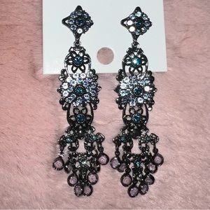 NWOT black rhinestone earrings
